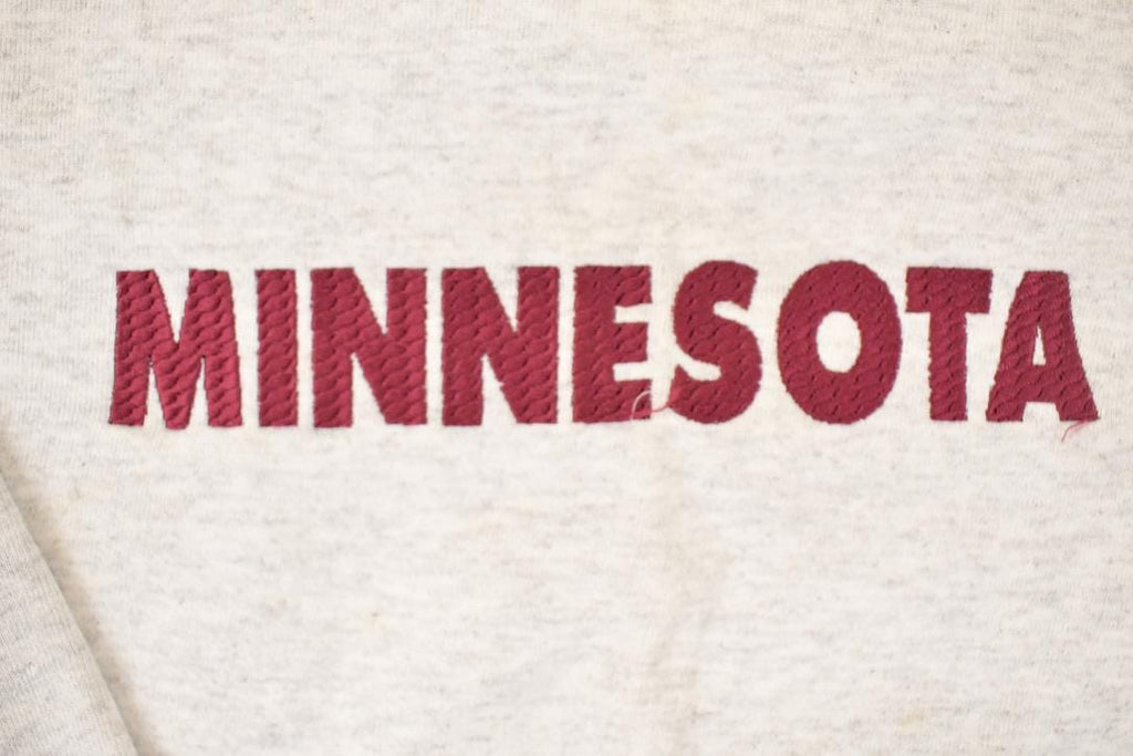 Vintage 1990s Minnesota Embroidered Text Crewneck Sweatshirt Mens L