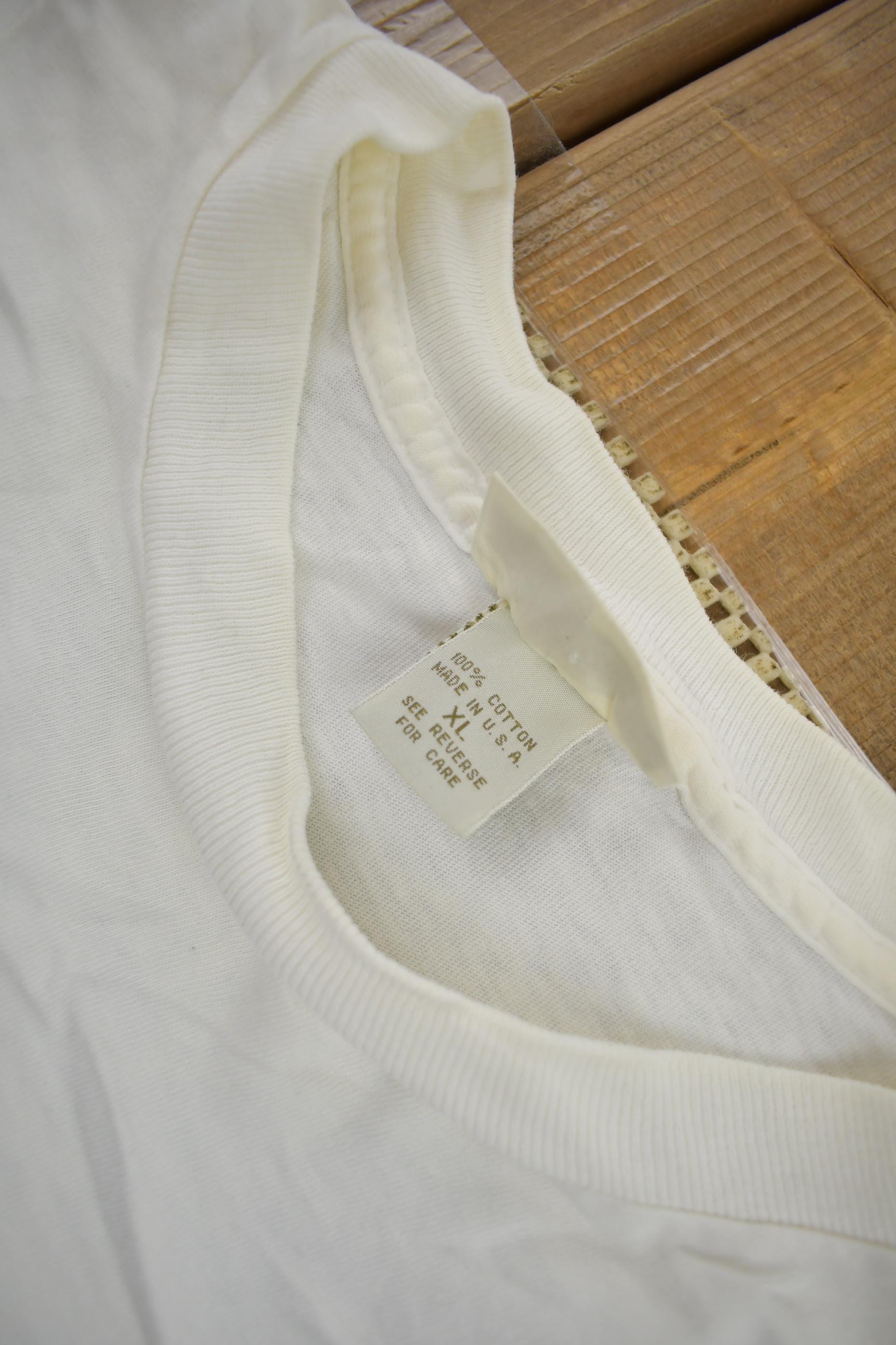 Vintage 1990s Banana Republic Safari Travel Graphic T-Shirt