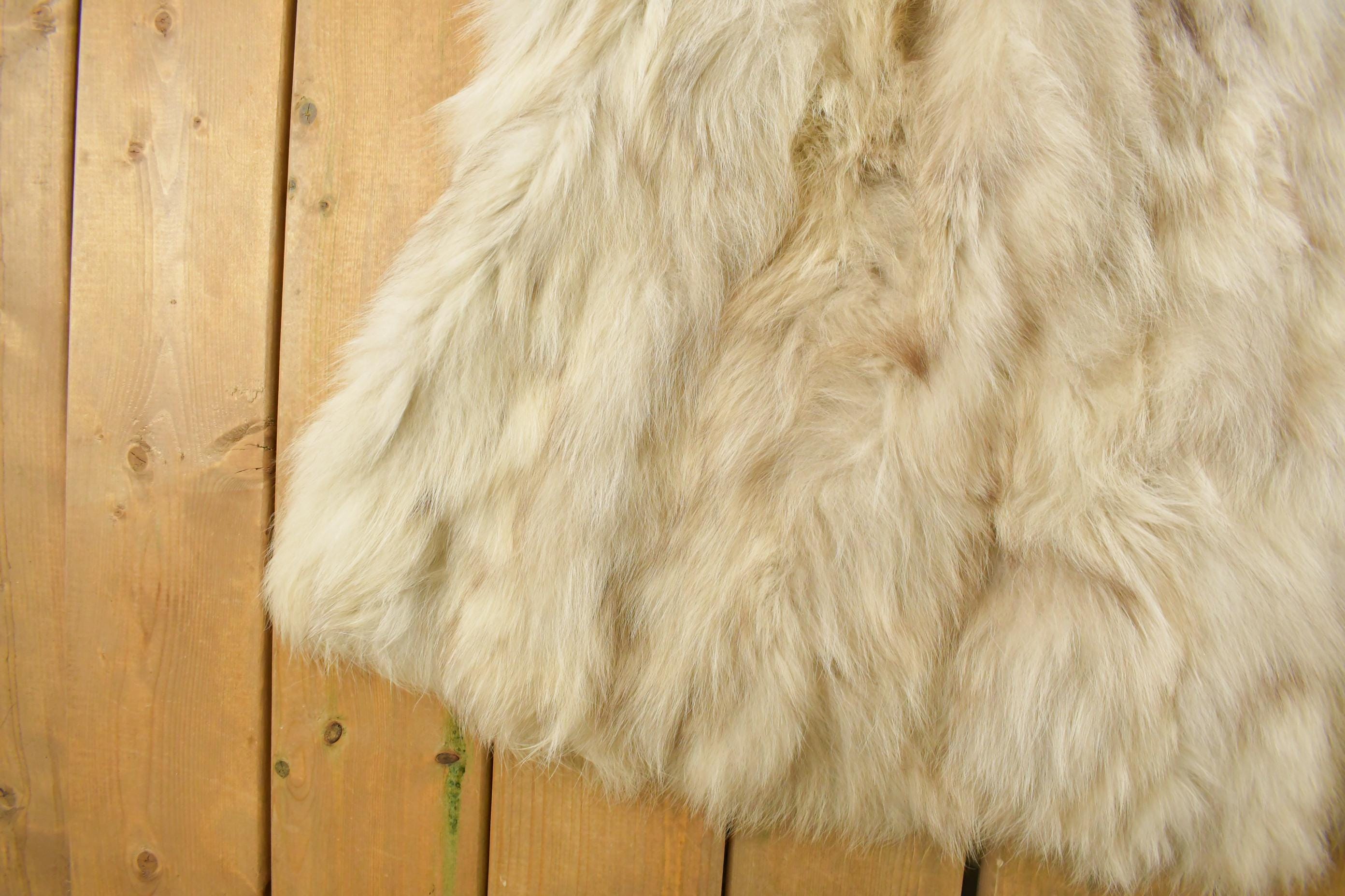 Vintage 1970s Beth Glaser Embroidered Full Length White Fox Fur Coat Women's Large