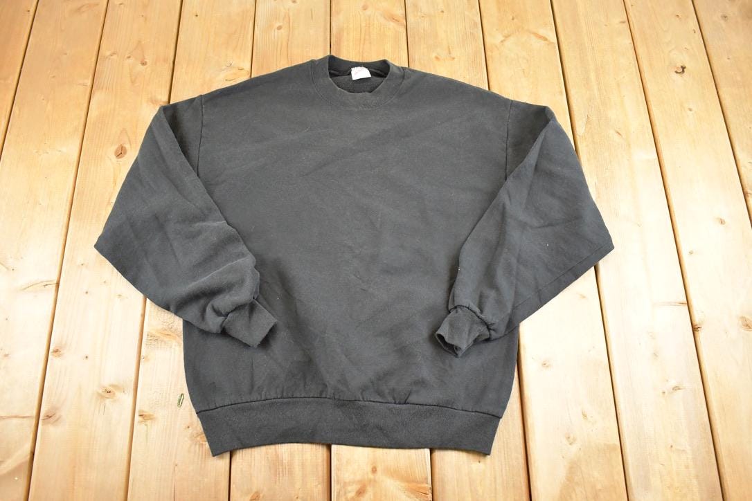 Vintage 1990s Jerzees Streetwear Blank Crewneck Sweatshirt Men's M / 90s Sun Faded Streetwear