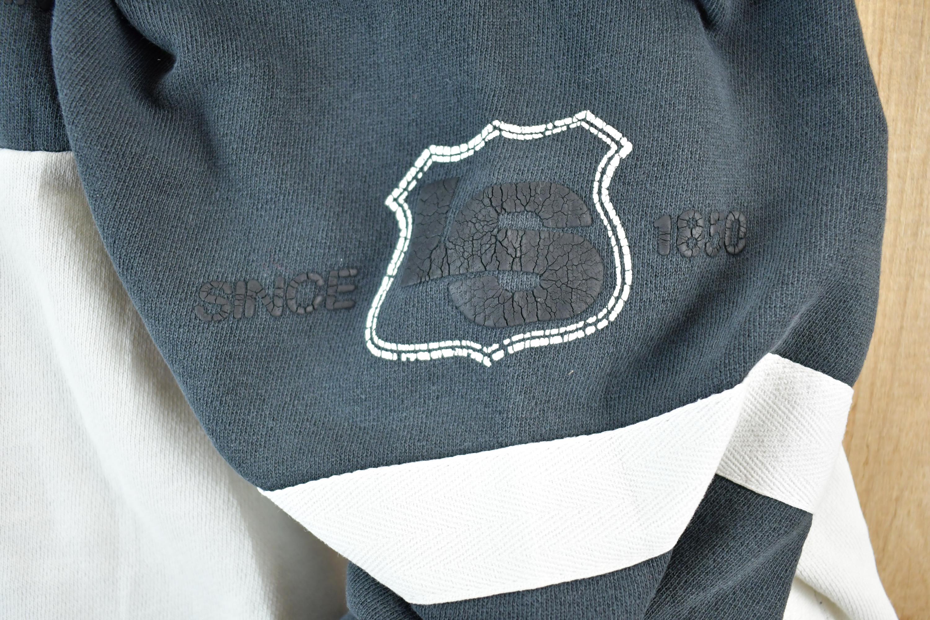 Vintage 1990s Levi Strauss Souvenir Crewneck Sweatshirt
