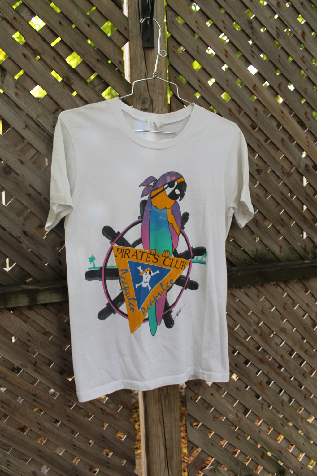 Vintage 1990s Acapulco Pirate's Club T-Shirt