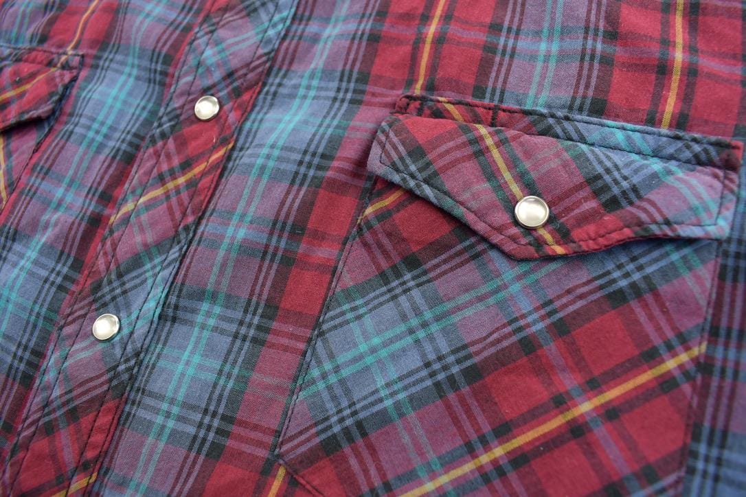 Vintage 1990s Wrangler Plaid Flannel Button Up Shirt