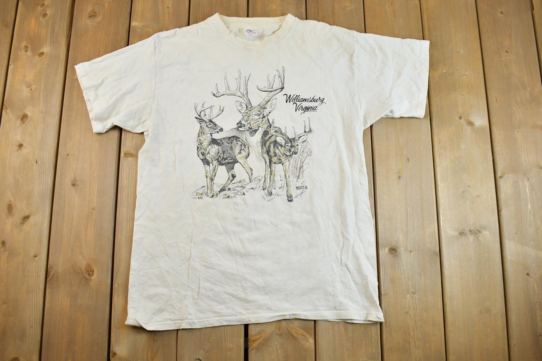 Vintage 1990s Williamsburg Virginia Big Buck Souvenir T-Shirt