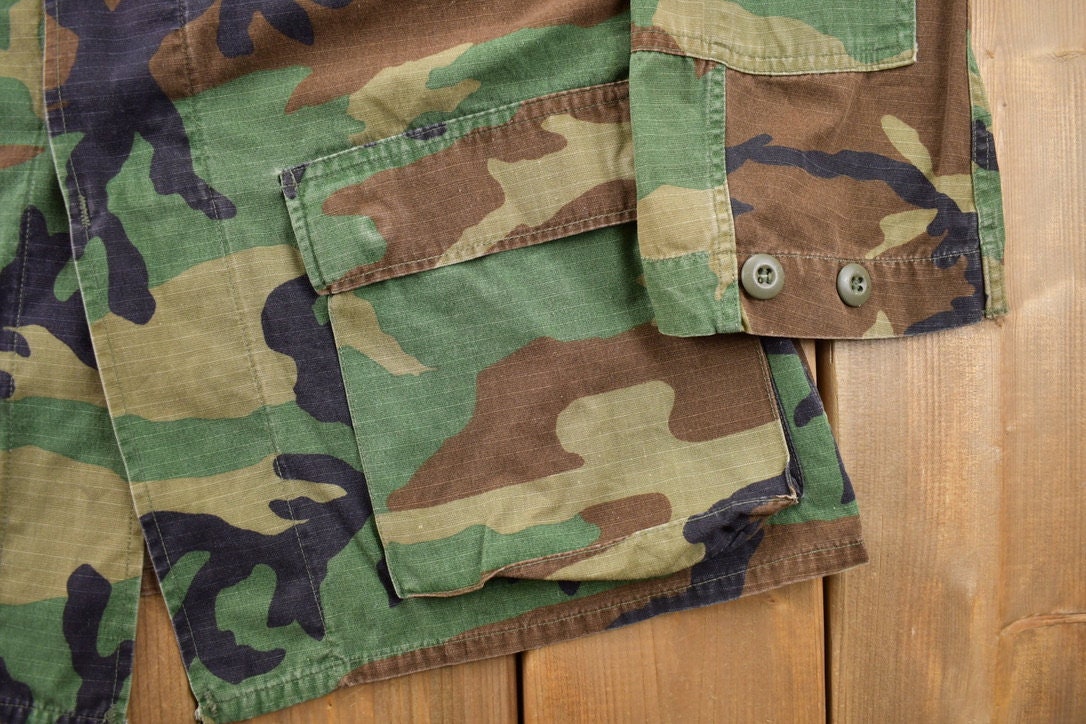 Vintage 1980s Military Army Camo Button Up Shirt