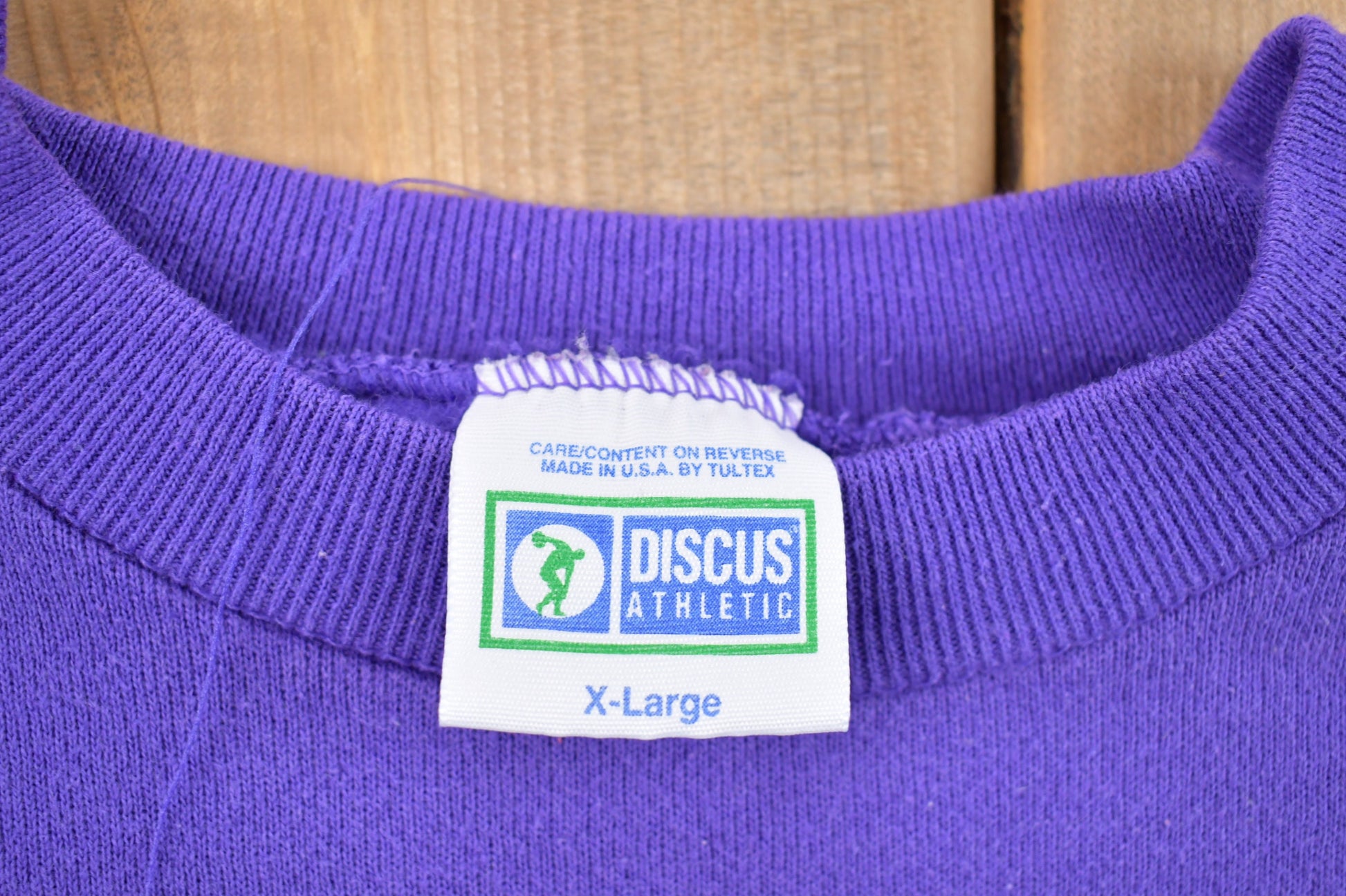 Vintage 1990s Blank Discus Crewneck Sweatshirt