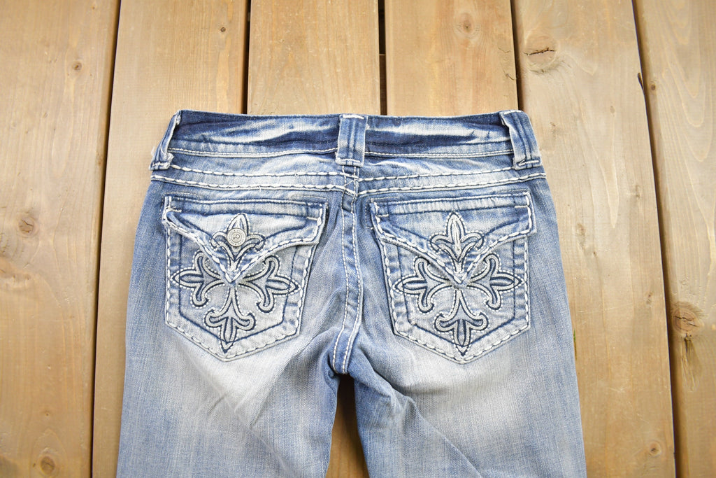 Vintage Y2K Miss Me Bedazzled Low Rise Jeans Size 26x32