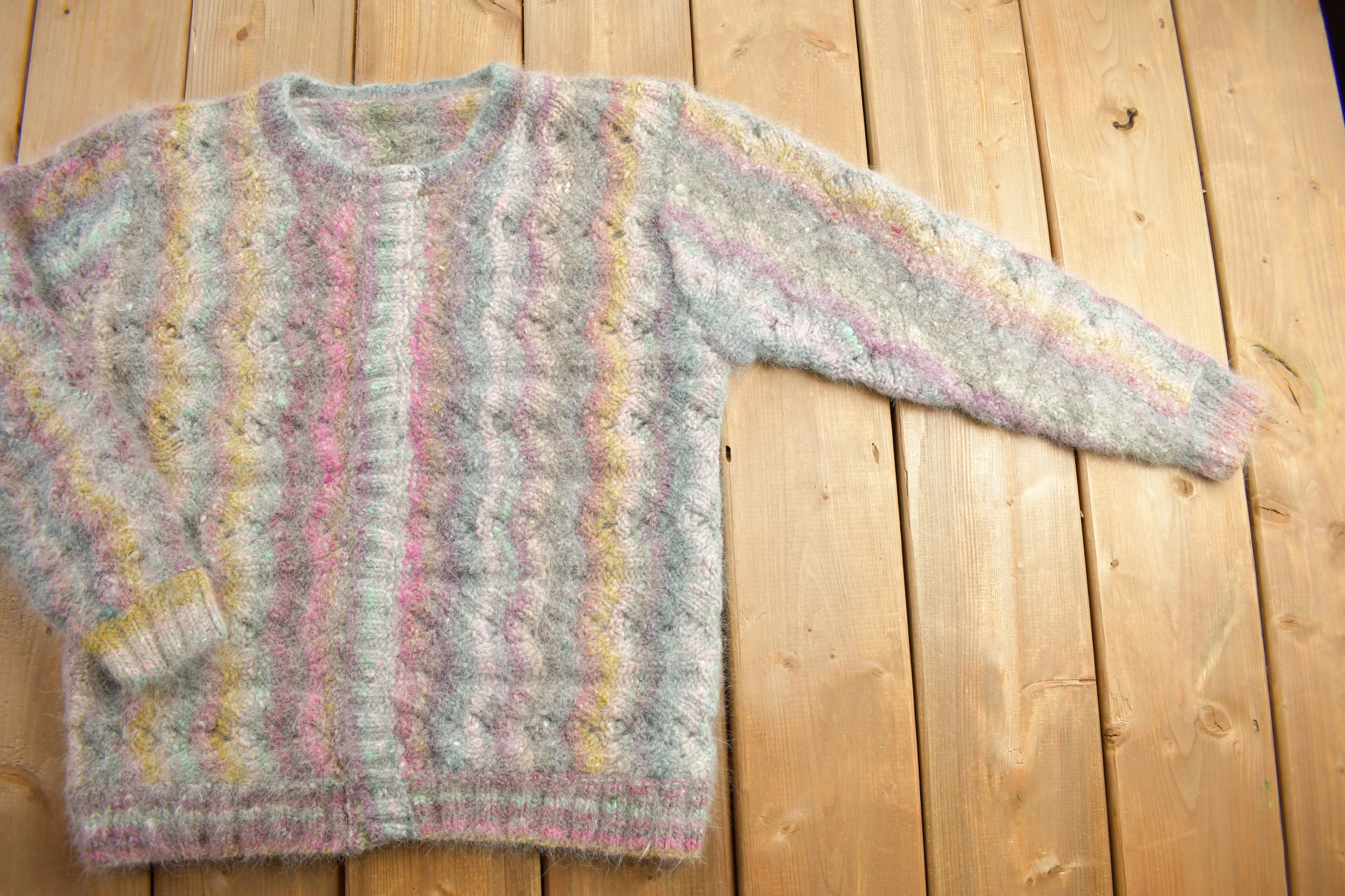 Vintage 1990s Mohair Knitted Sweater / Vintage 90s Crewneck / Pattern Sweater / Abstract Sweater / Vintage Mohair