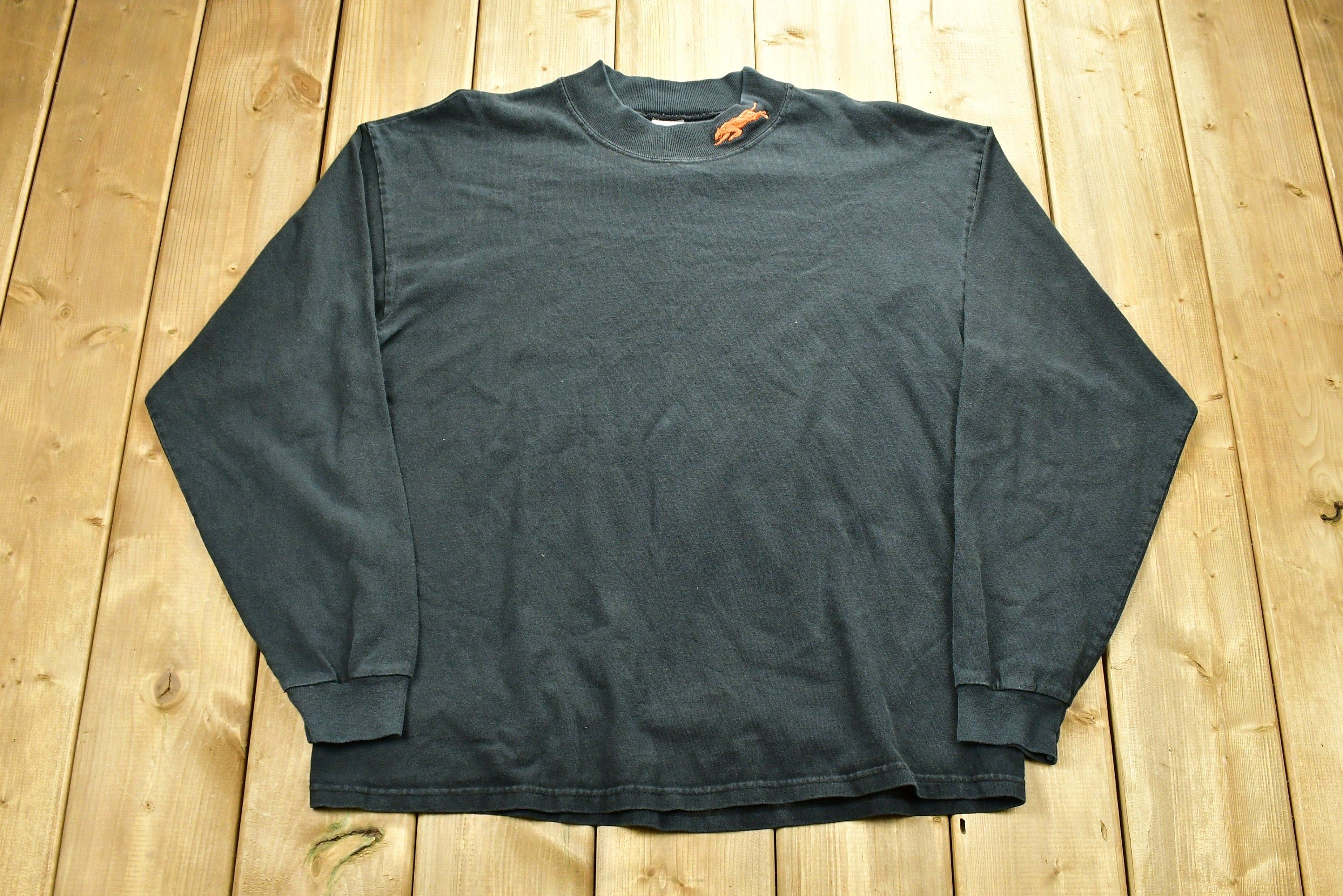 Vintage 1990's Panther Embroidered Blank Mockneck Shirt