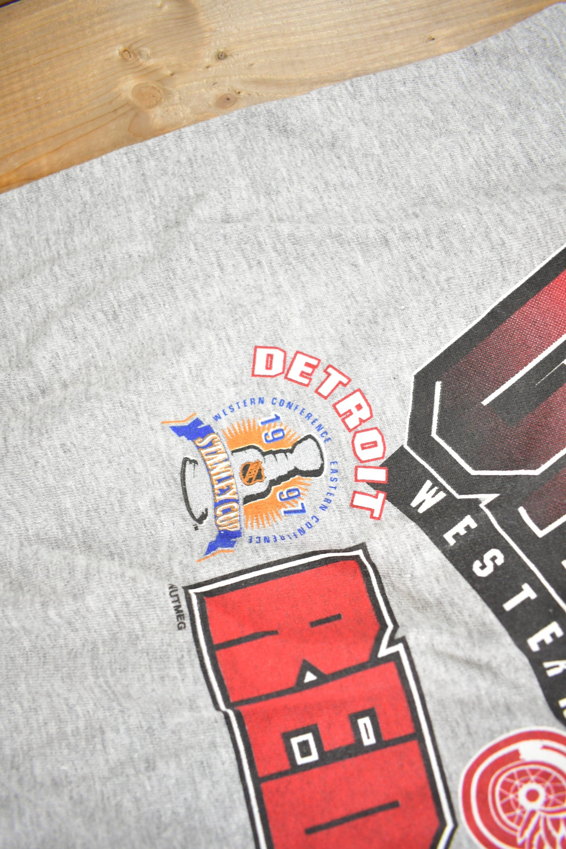 Vintage 1997 Detroit Red Wings Stanley Cup Champions T-Shirt