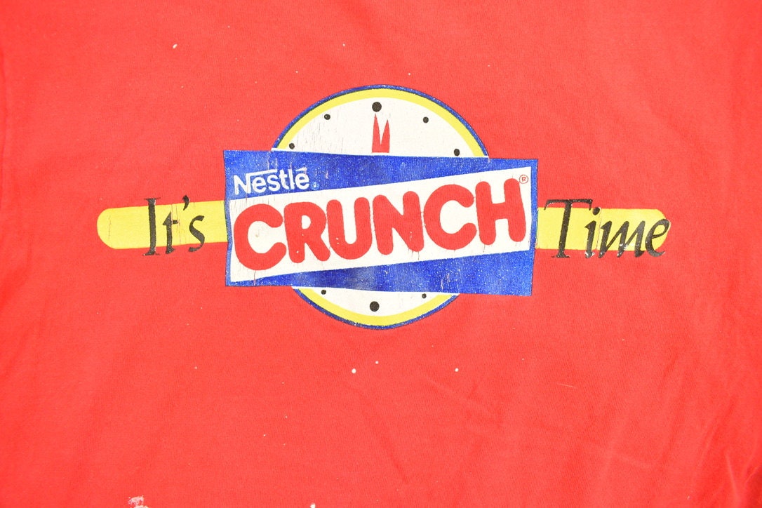 Vintage 1990s Nestle Crunch Chocolate Graphic T-Shirt