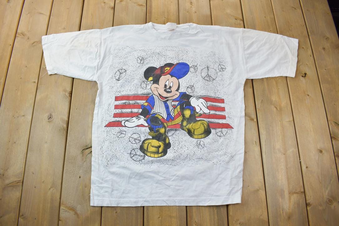 Vintage 1990s Mickey & Minnie Mouse Disney T-Shirt