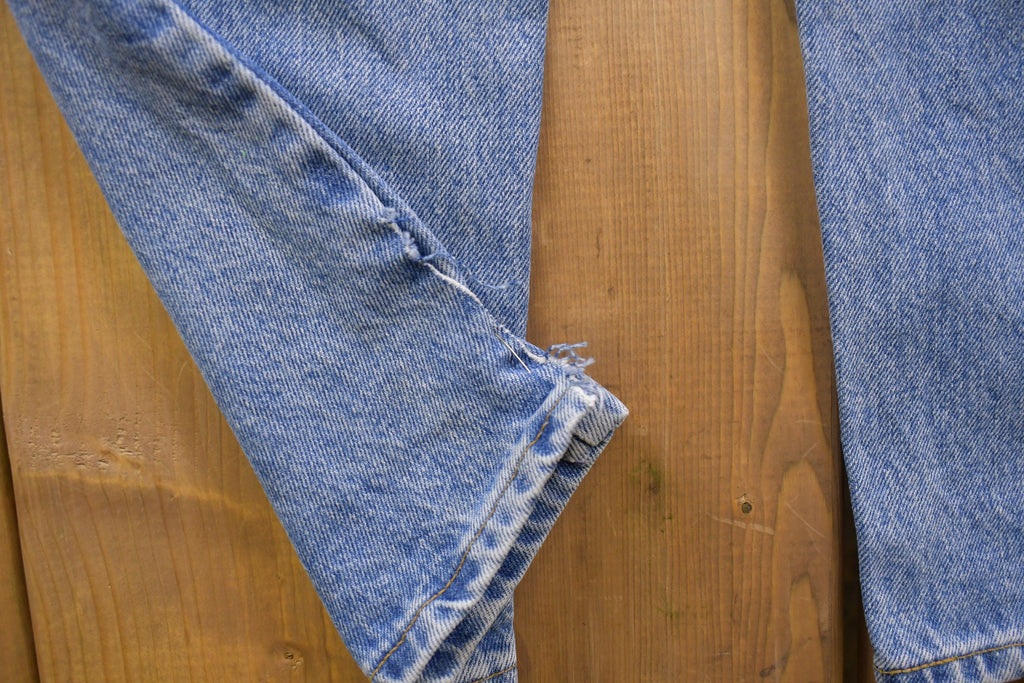 Vintage 1990s 521 Levi's Red Tab Jeans Size 31 x 33