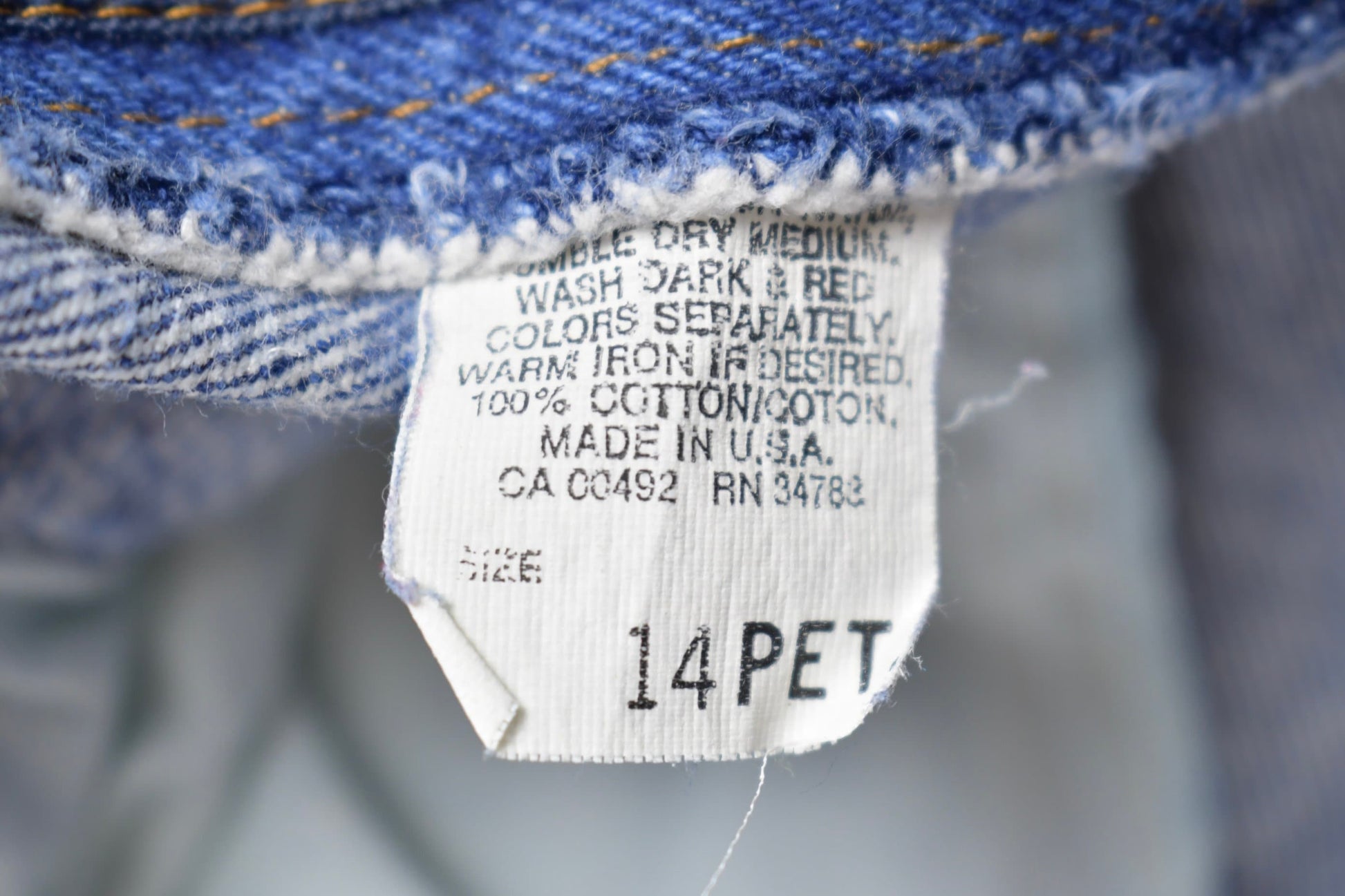 Vintage 1980s LEE Blue Jeans Size 29 x 27