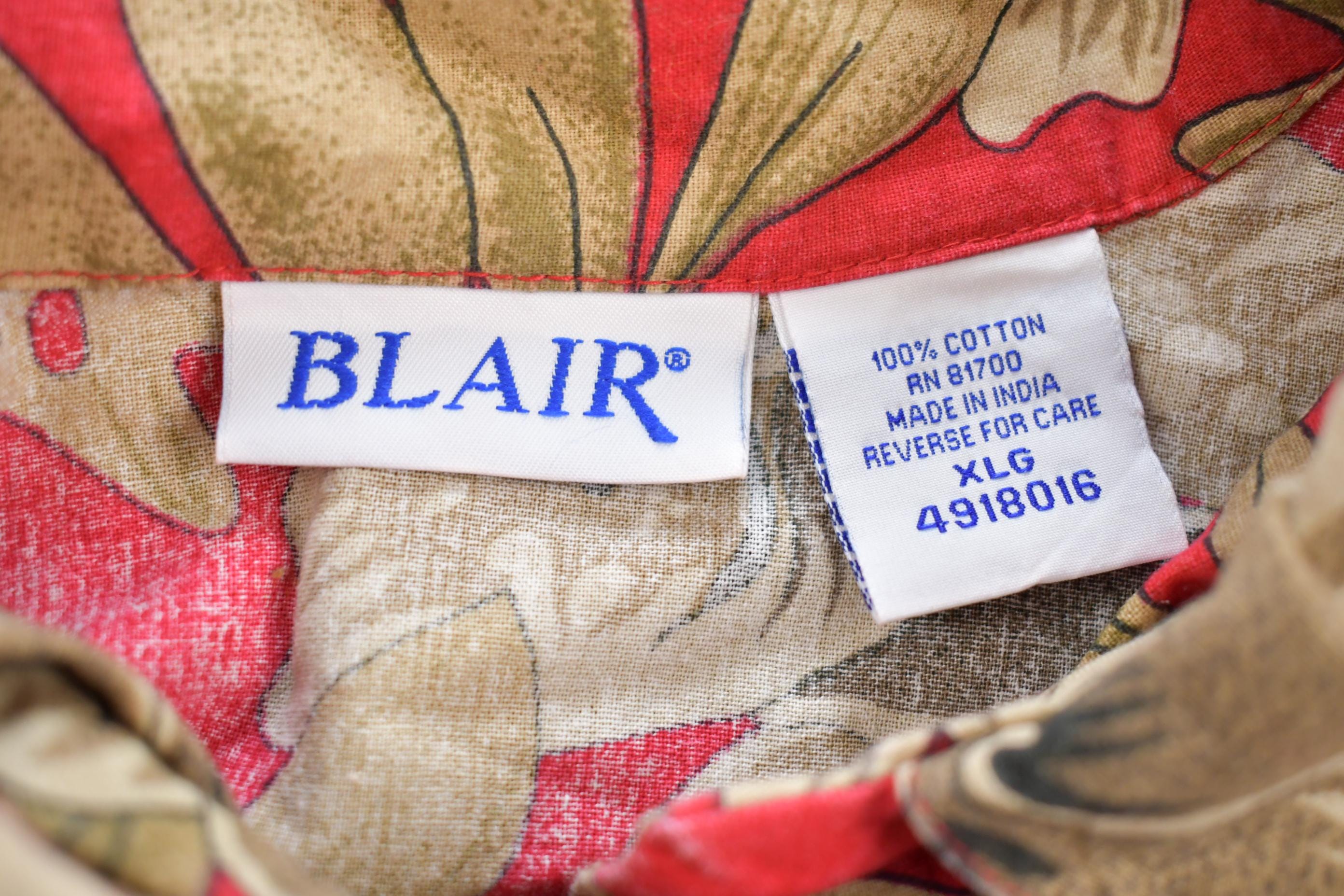 Vintage 1990s Blair Hawaiian Floral Short Sleeve Button Up Shirt