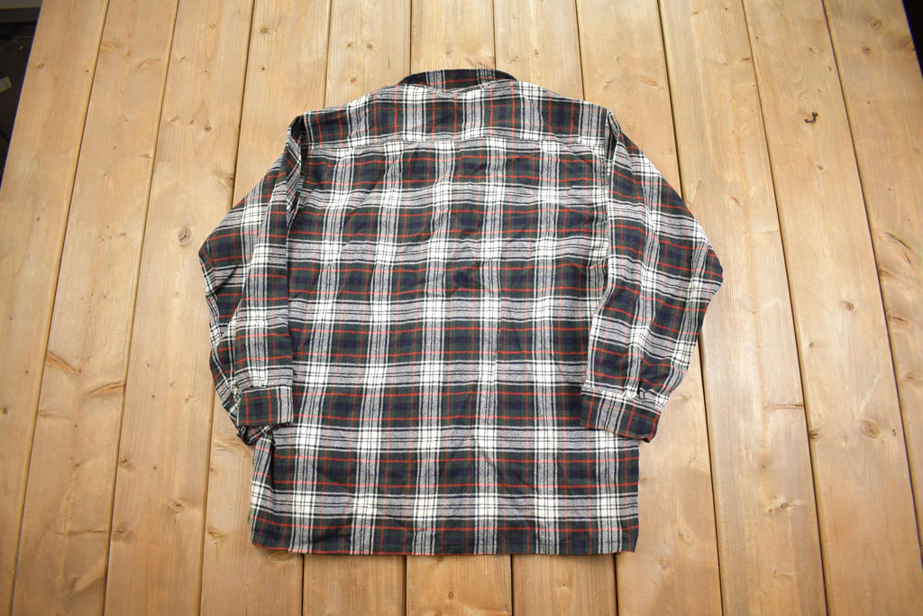Vintage 1990s Plaid Flannel Button Up Shirt - Large