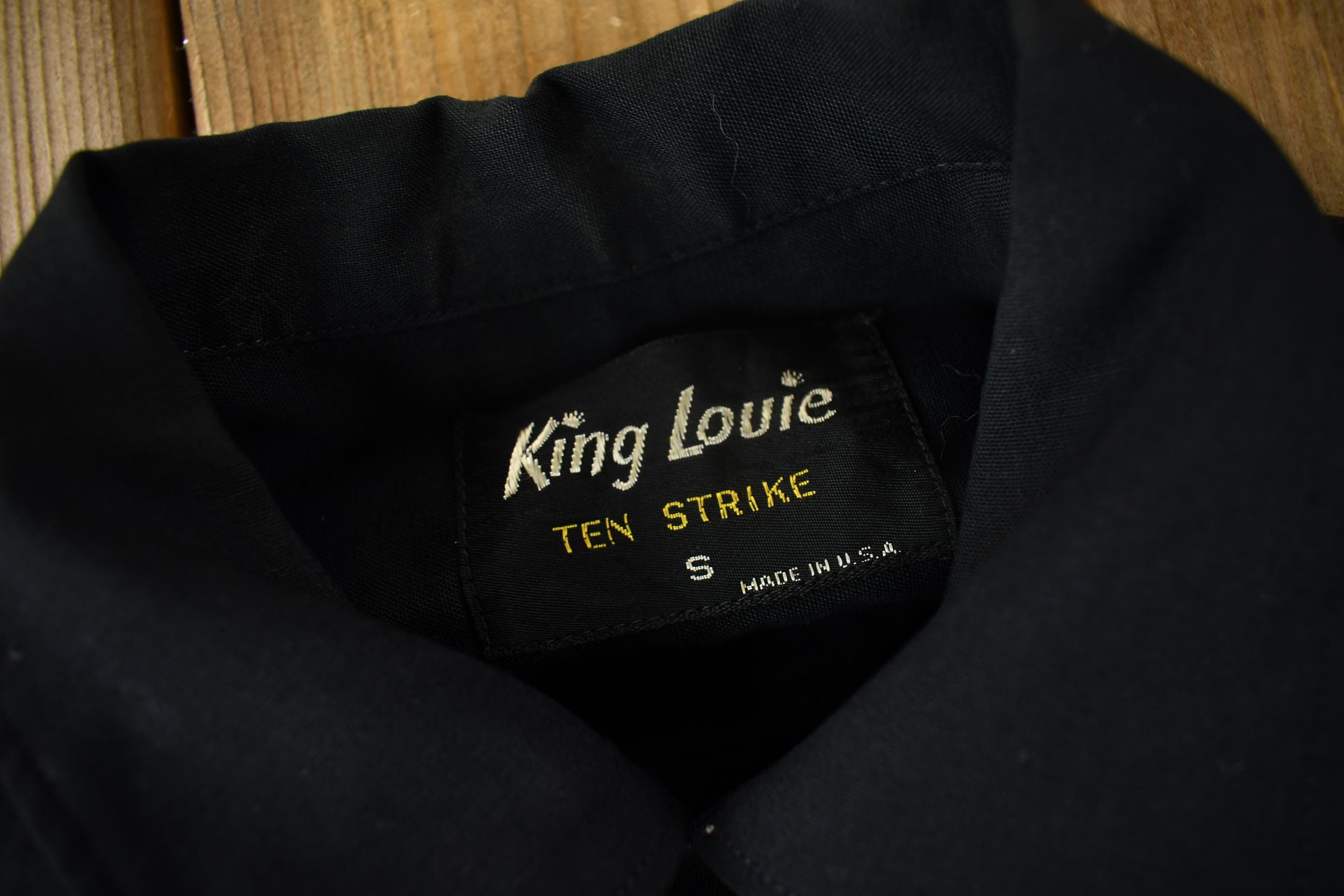 Vintage 1970s Continental Airlines King Louie Ten Strike Chain Stitched Bowling Shirt
