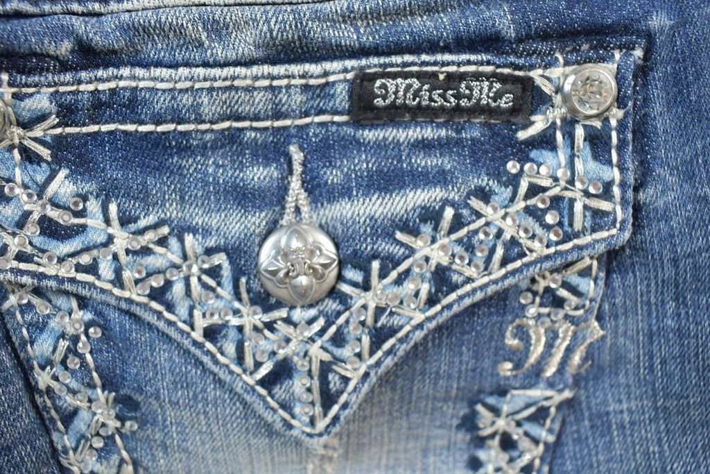 Vintage Y2K Miss Me Bedazzled Low Rise Jeans Size 26x31