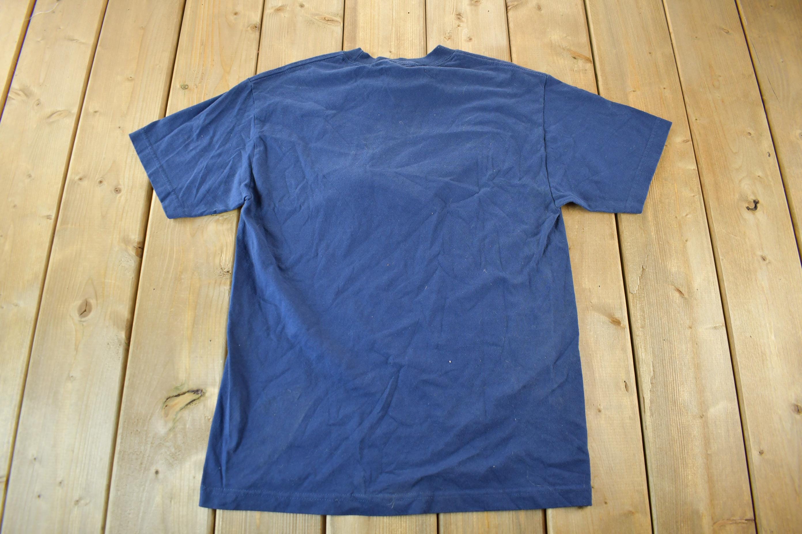 Vintage 2000s New York Yankees Mariano Rivera MLB Graphic T-Shirt