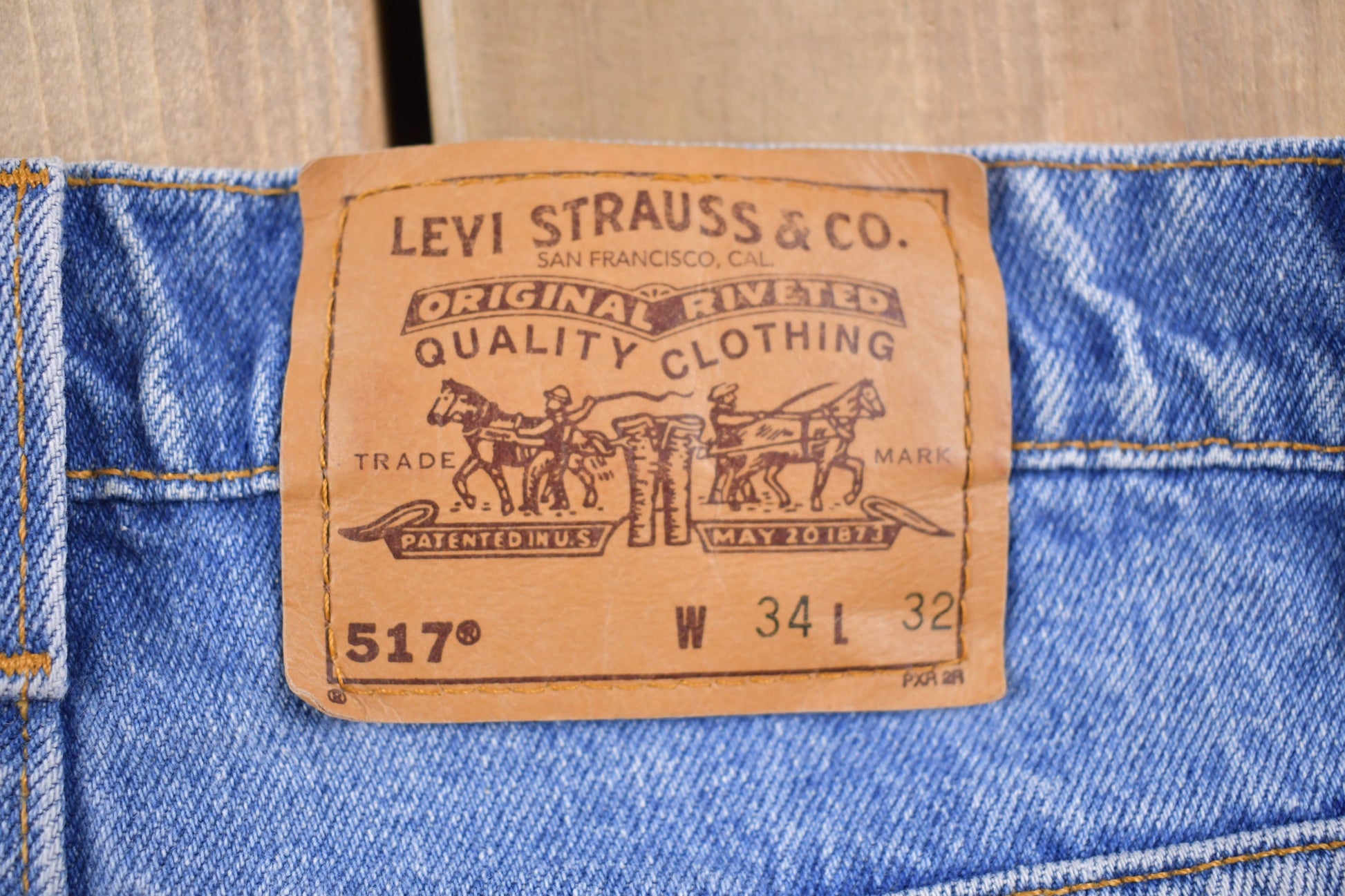 True Vintage 1970s Levi's Orange Tab Jeans Size 32 x 31
