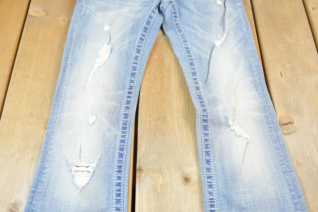 Vintage Y2K Miss Me Bedazzled Low Rise Jeans Size 26x32