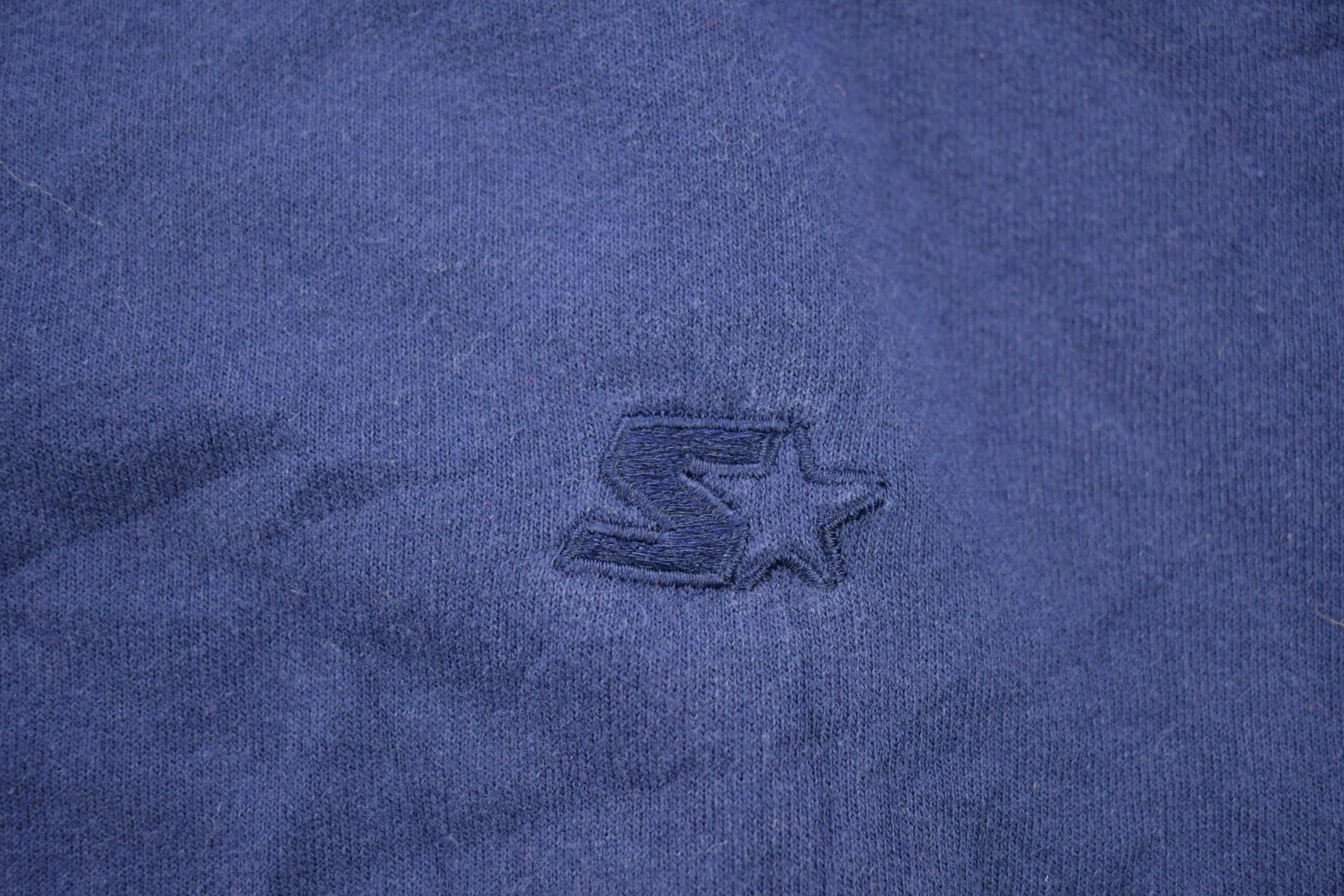 Vintage 1990s Blank Navy Blue Starter Crewneck Sweatshirt