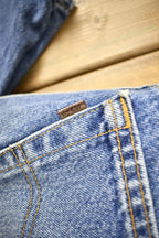 Vintage 1990s Levi's 540 Brown Tab Jeans Size 31 x 30