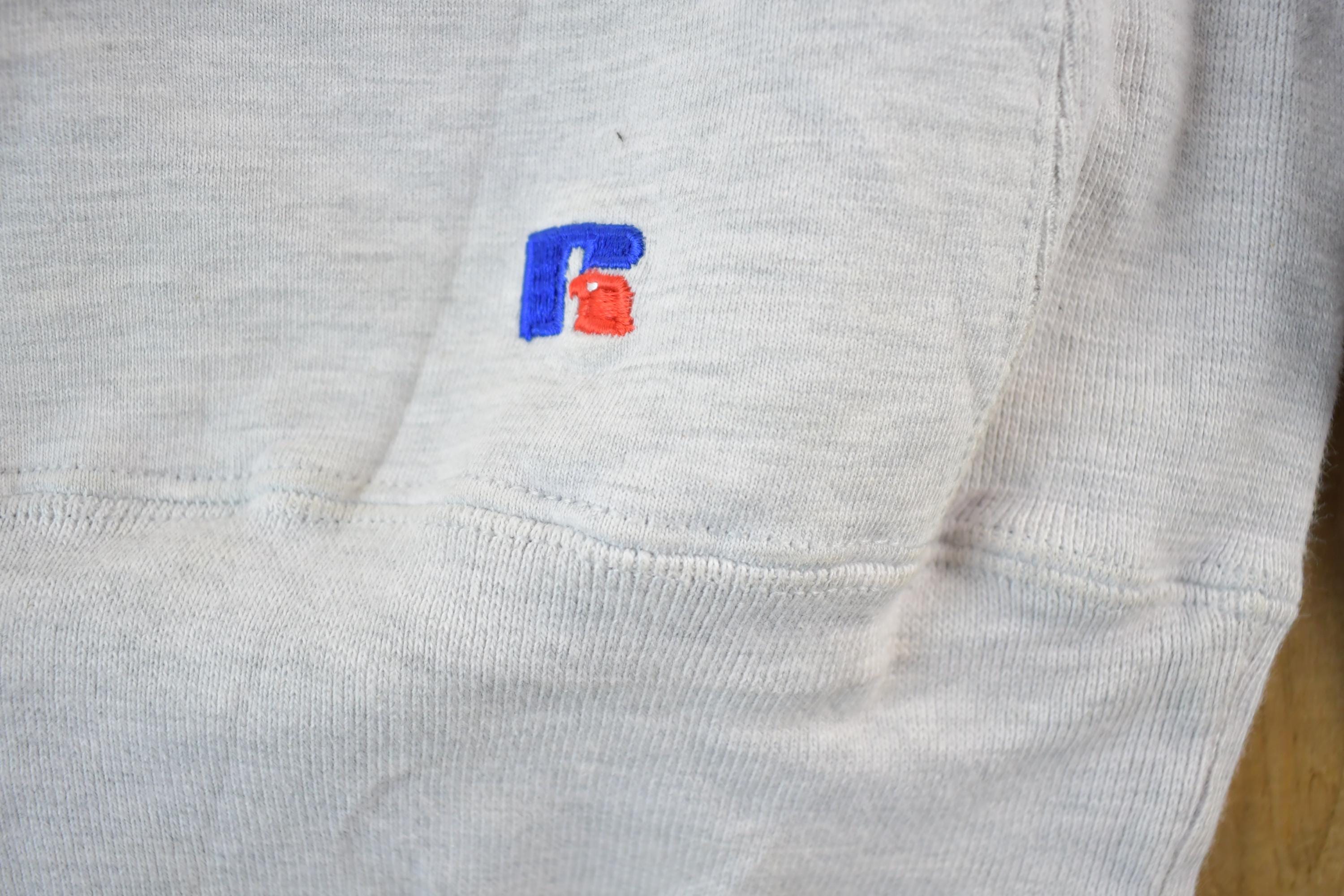 Vintage 1990s Russell Augustana Collegiate Volleyball Crewneck Adult Medium