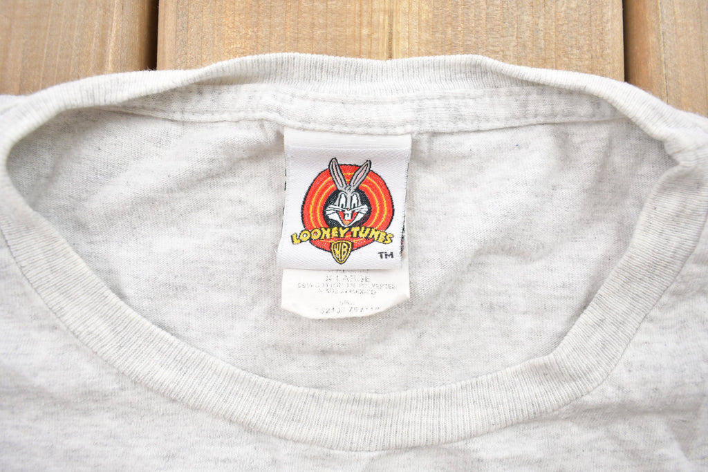 Vintage 1990s Looney Tunes Tweety Bird Graphic T-Shirt