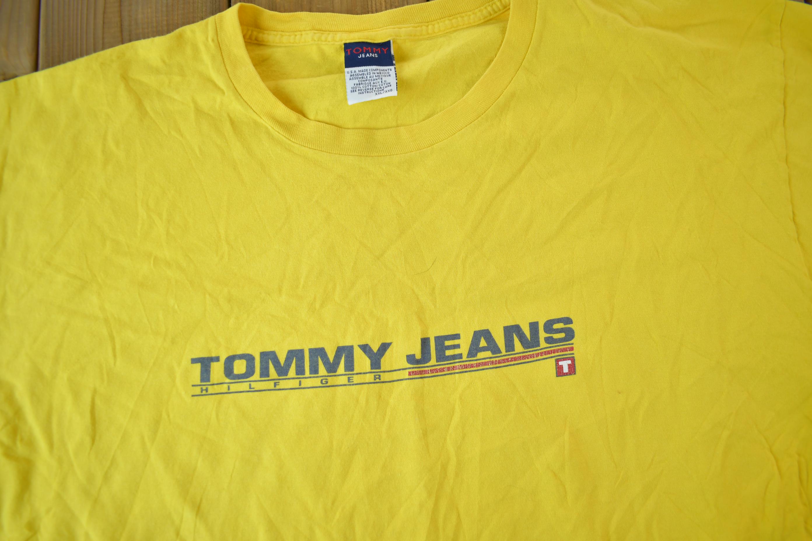 Vintage 1990s Tommy Hilfiger Tommy Jeans Graphic T Shirt