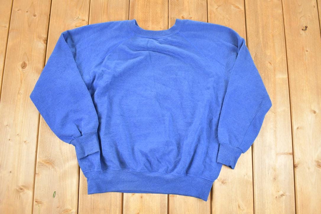 Vintage 1987 NCC Boys Basketball Champs Crewneck Sweatshirt Men's M / Made In USA Crewneck / Souvenir Cartoon Crewneck