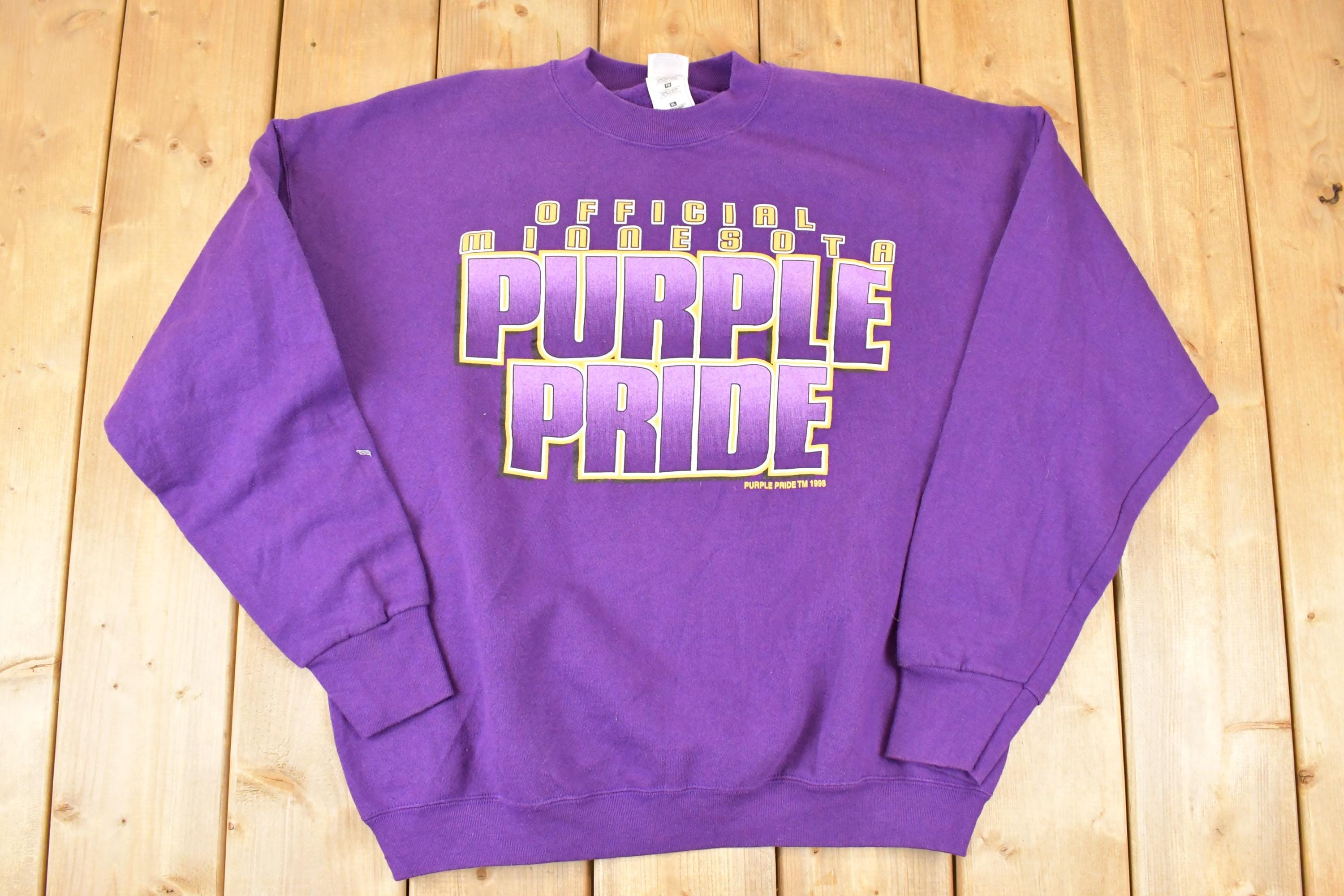 Vintage 1998 Minnesota Purple Pride Graphic Print NFL Crewneck Sweatshirt Men's L