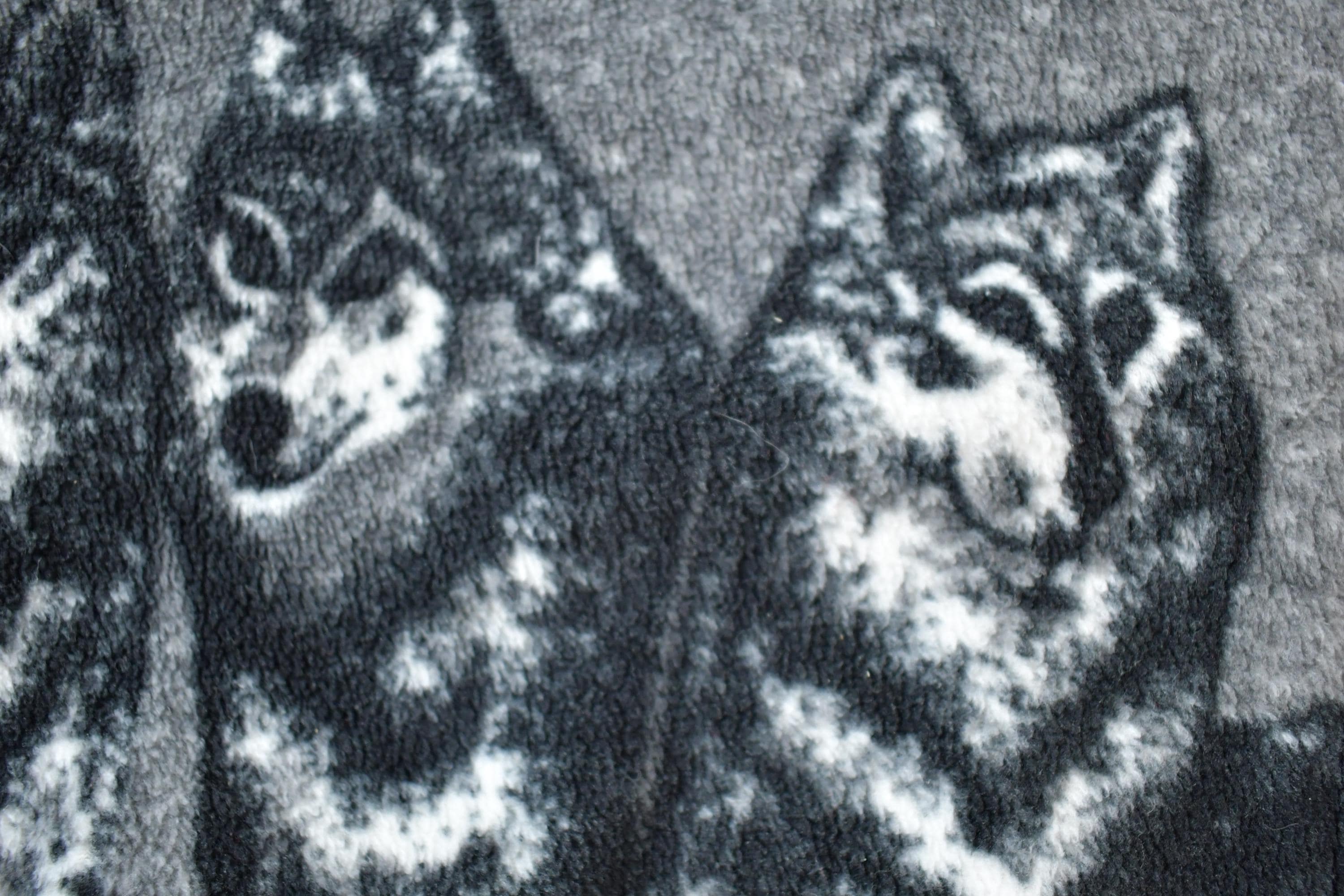 Vintage 1990s Wolfpack All Over Print Fleece Zip Up Sweater