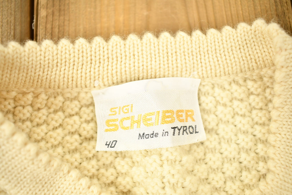 Vintage 1980s 100% Wool Sigi Schieber Knit Cardigan Sweater