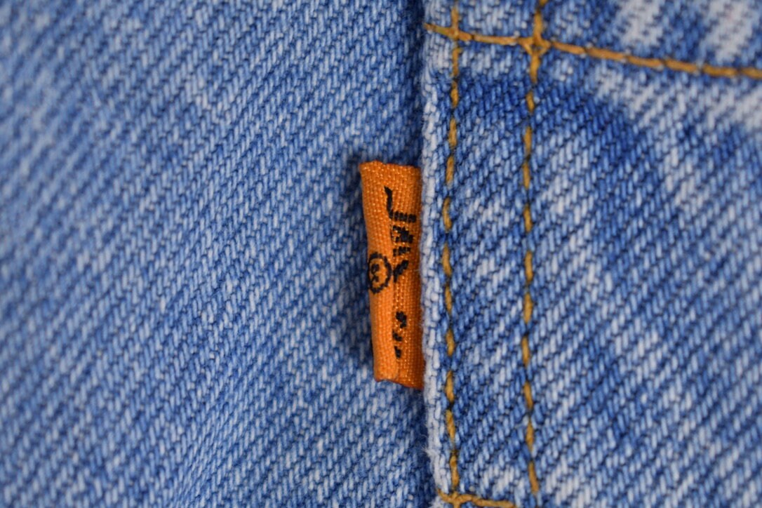 Vintage 1990s Youth Levis Orange Tab Jeans Size 25 x 17