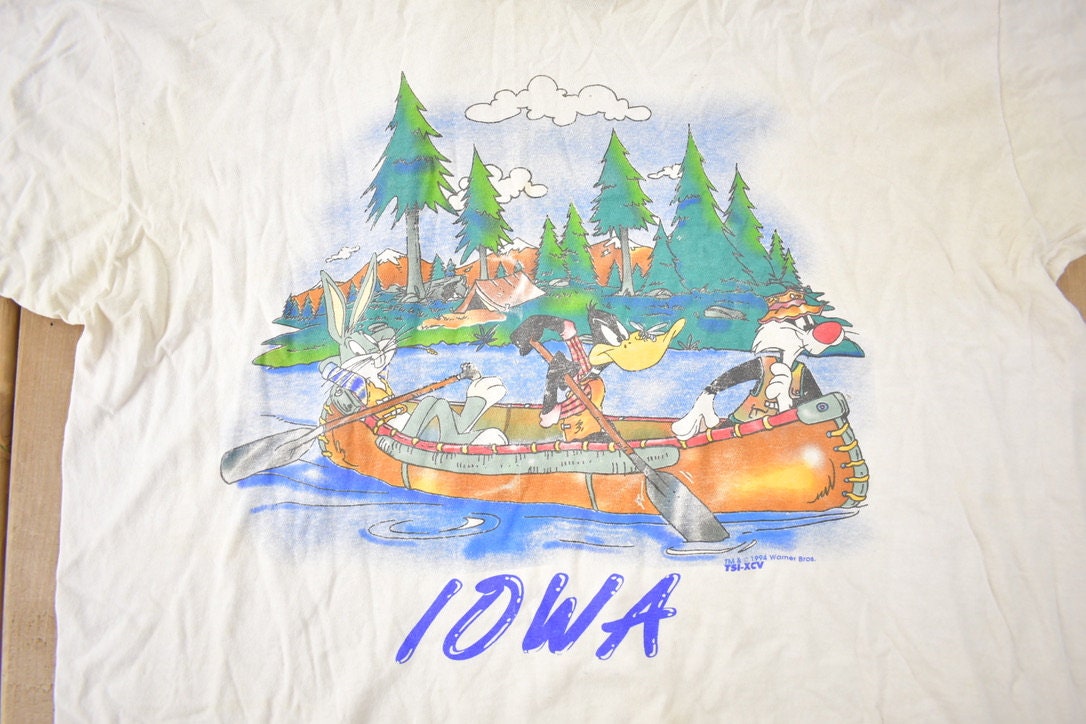 Vintage 1994 Iowa Warner Bros Canoe Souvenir Travel T Shirt Made In USA Size XXL