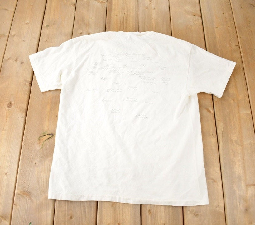 Vintage 1994 Hummingbird Garden Souvenir Travel T Shirt Made In USA