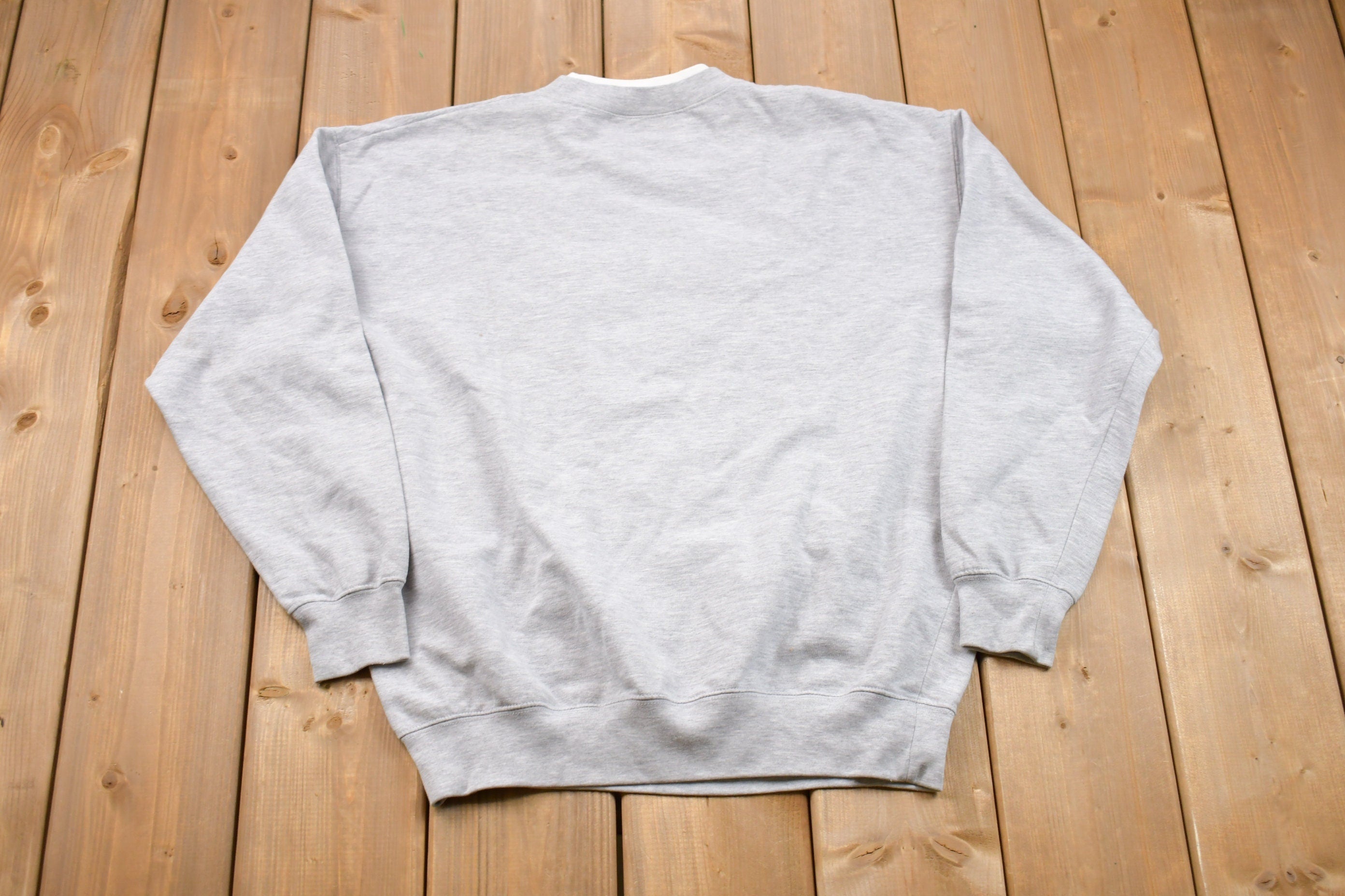Vintage 1990s Penguin Embroidered Grandma Crewneck