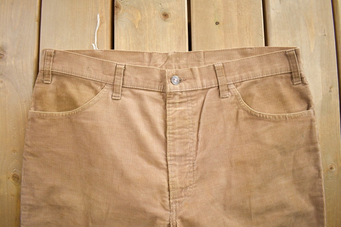 Vintage 1970s Levi's Corduroy Pants Size 33x28 Made in USA  80s Corduroy Streetwear Fashion  Vintage Levi's  Wide Leg