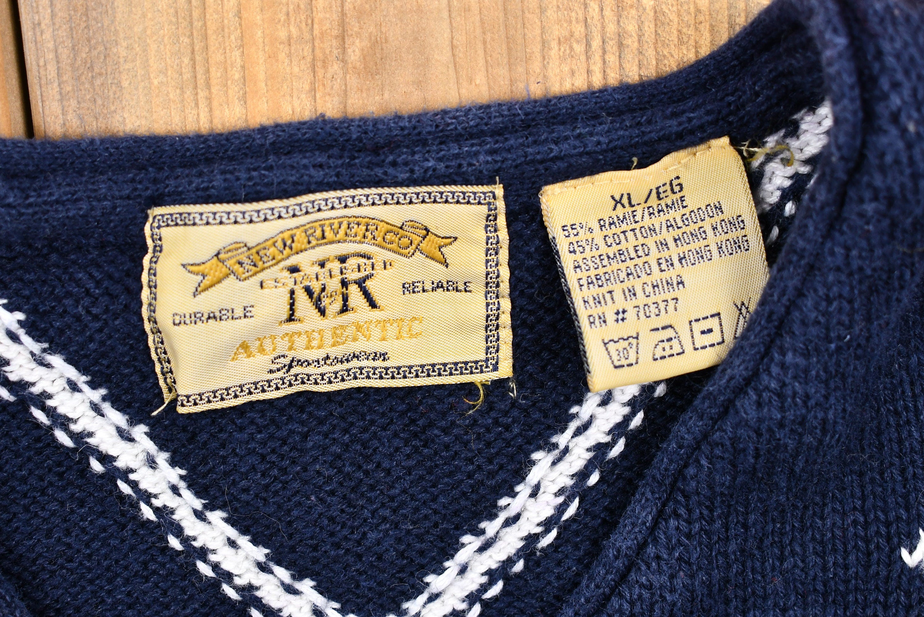 Vintage 1990s Abstract Diamond Knit Crewneck Sweater