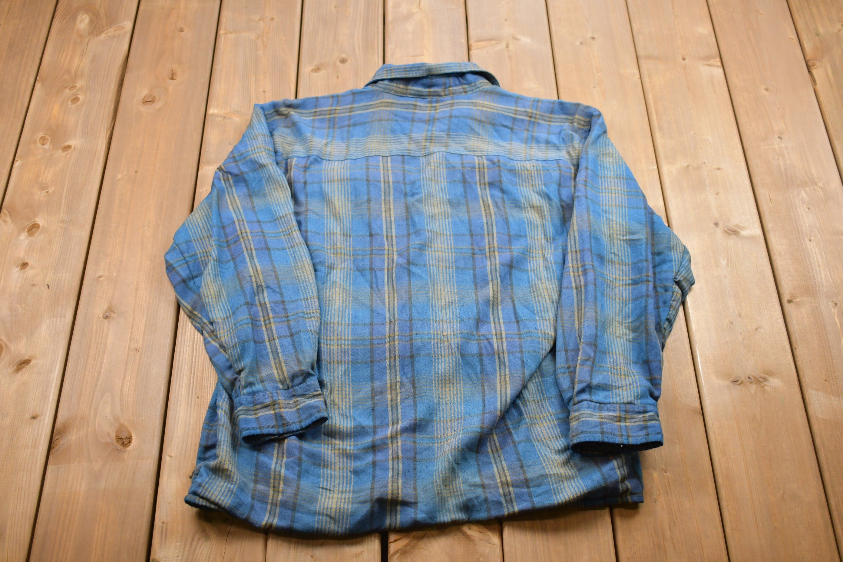 Vintage 1990s Blue Plaid Thermal Lined Button Up Shirt