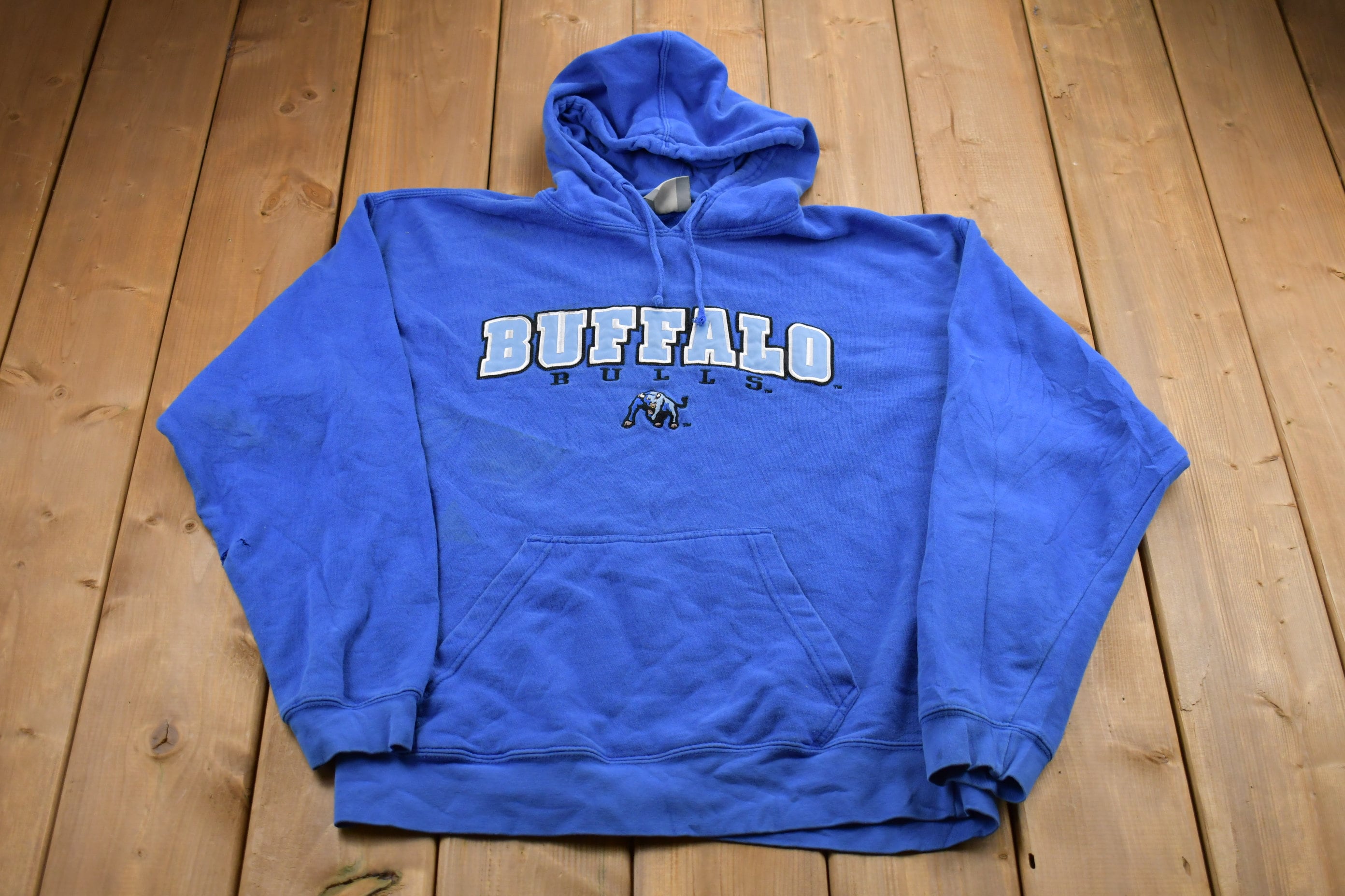 Vintage 1990s Buffalo Bulls Embroidered Hoodie