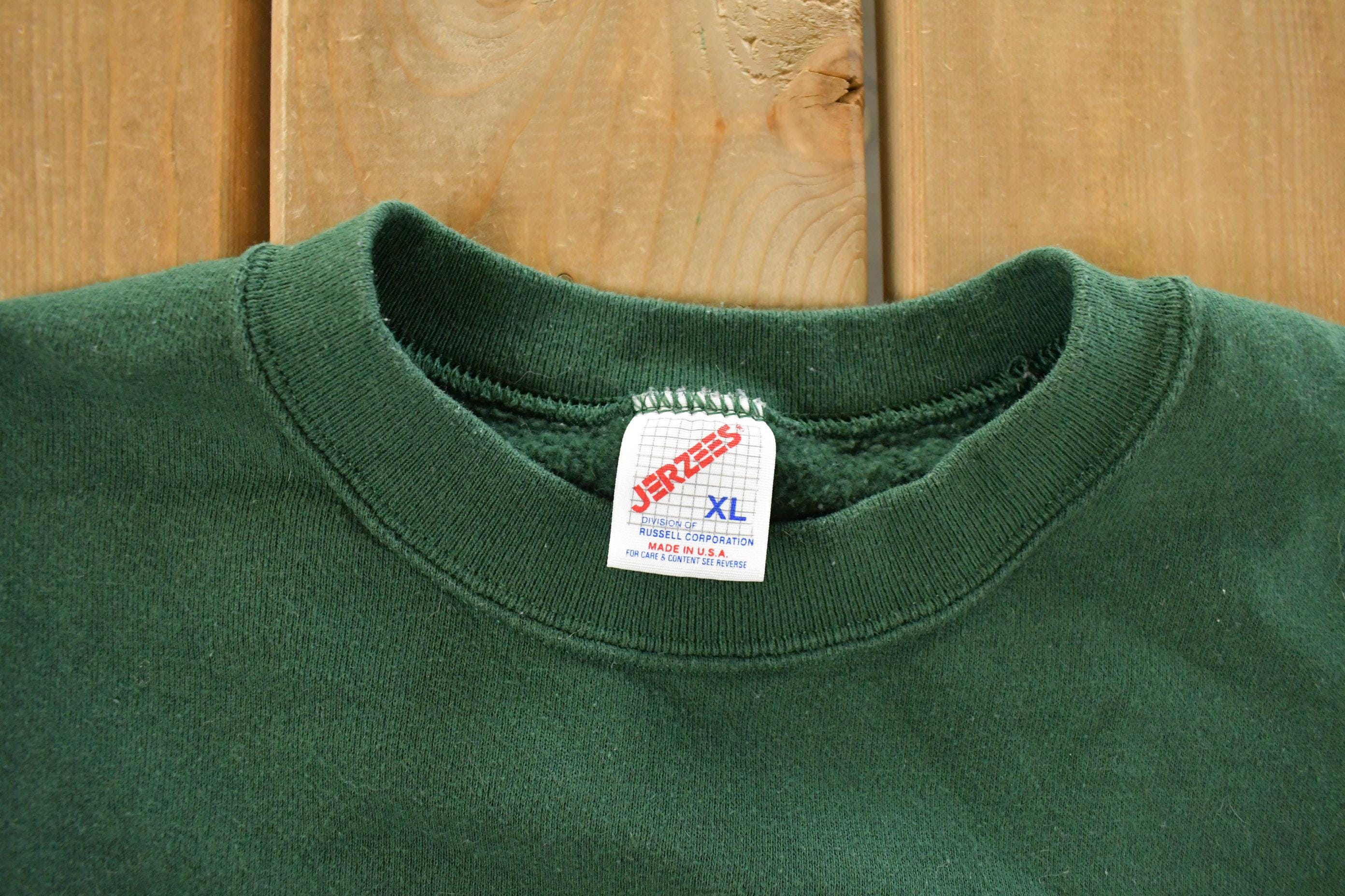 Vintage 1990s Bunny Garden Cartoon Crewneck Sweatshirt Men's Large