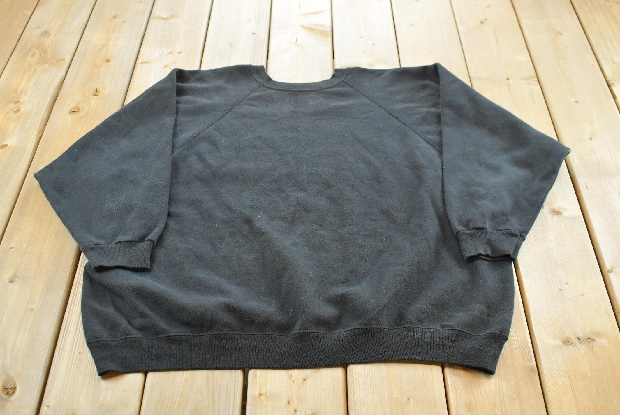 Vintage 1990s Hanes Her Way Blank Black Crewneck Sweatshirt Womens 3XL