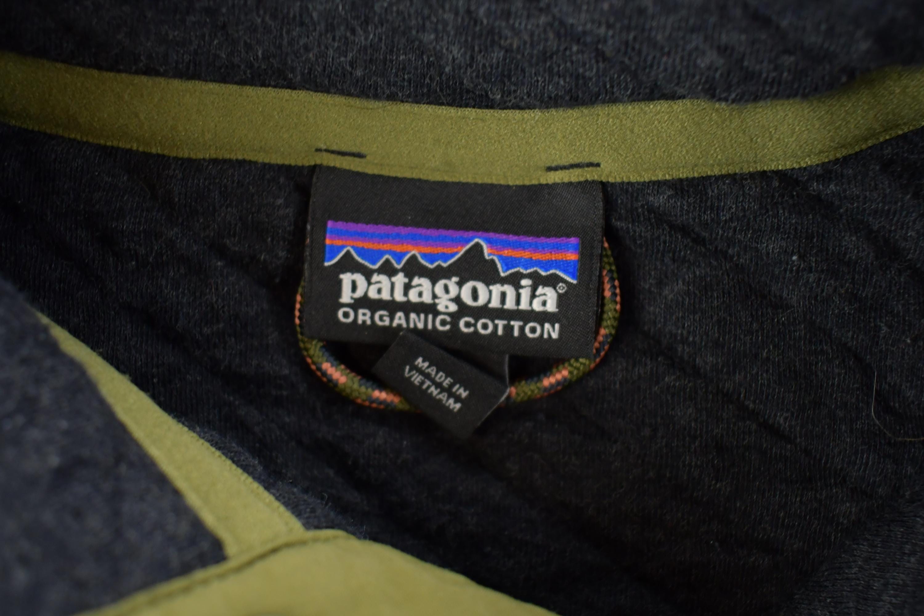 Vintage 1990s patagonia Organic Cotton Quarter Button Crewneck Sweatshirt