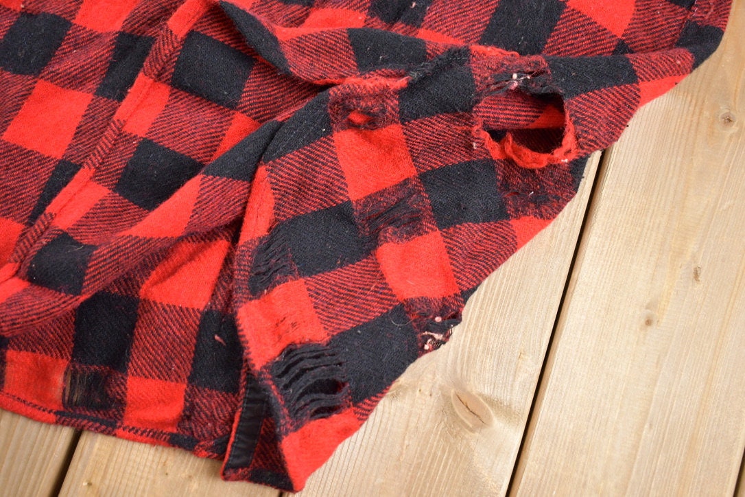 Vintage 1970s Town Craft Buffalo Plaid Button Up Shirt