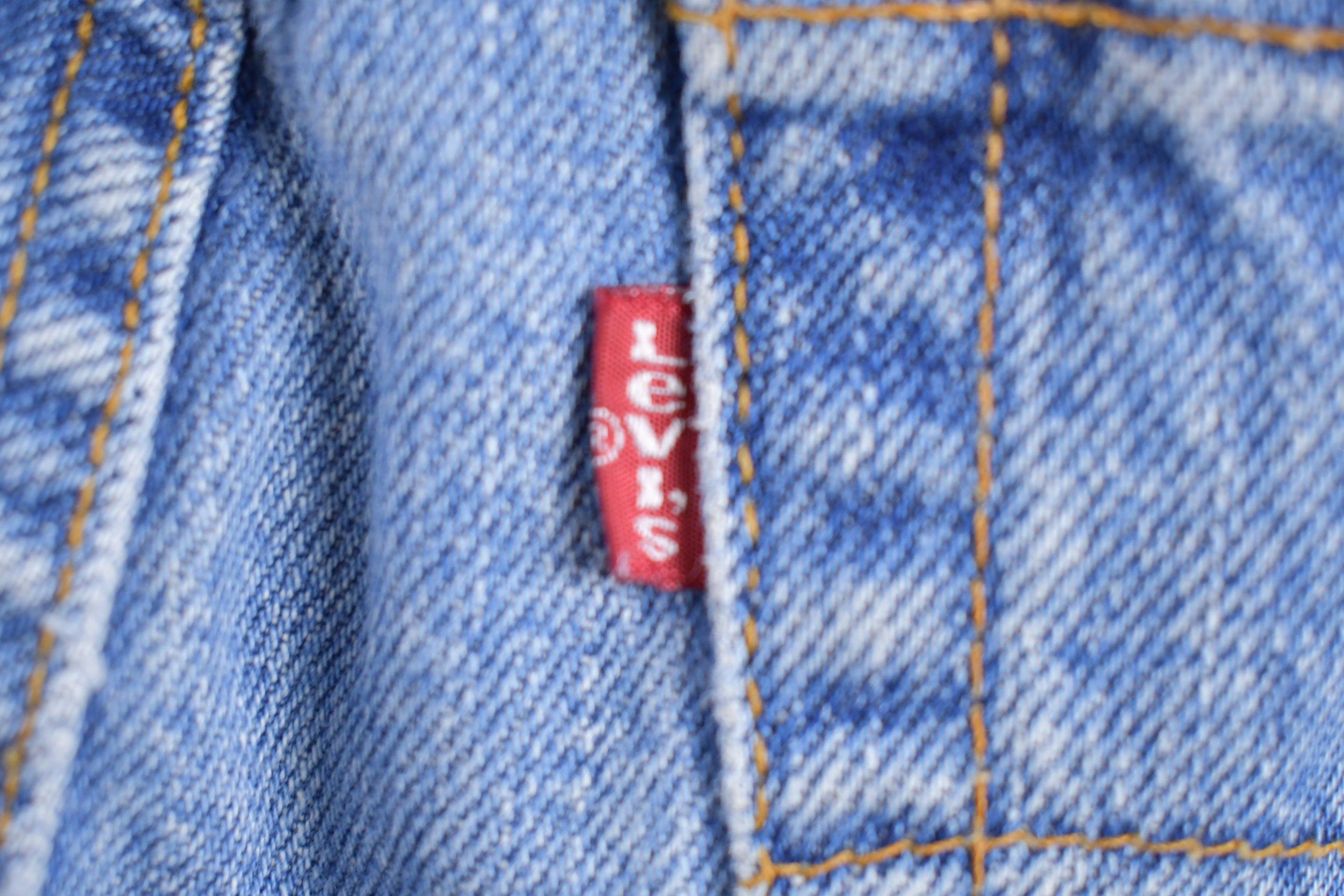 Vintage 1990s Levi's 560 Red Tab Jeans Size 30 x 32