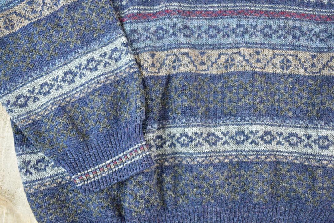 Vintage 1990s Cortina Italia Wool Blend Knit Abstract Pattern Crewneck Sweater Made In Italy