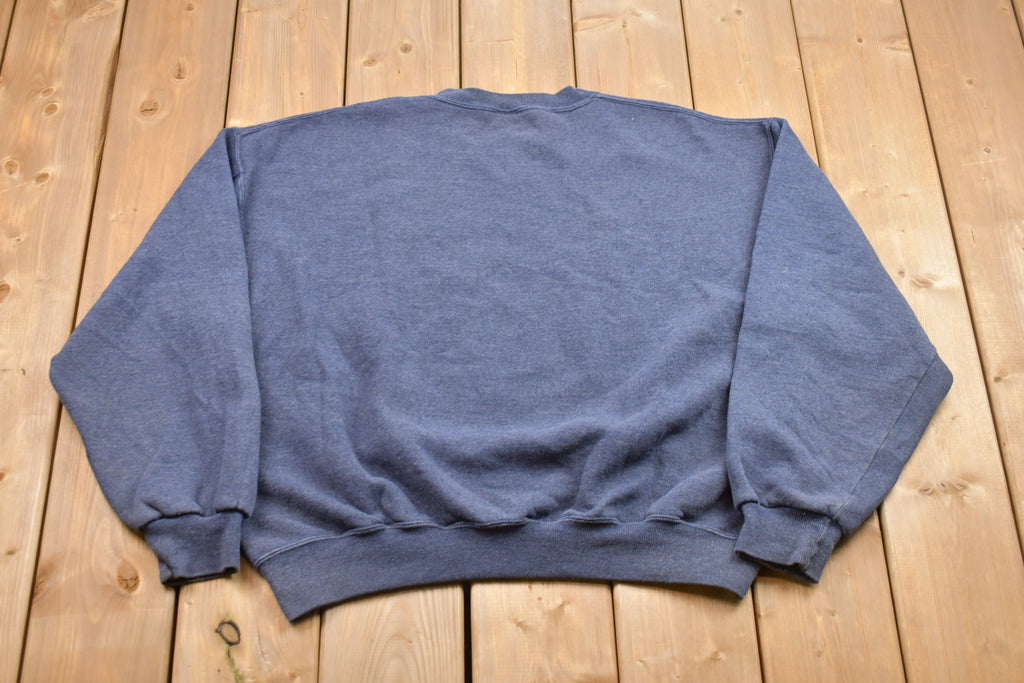Vintage 1990s Blank Essential Crewneck Sweatshirt /