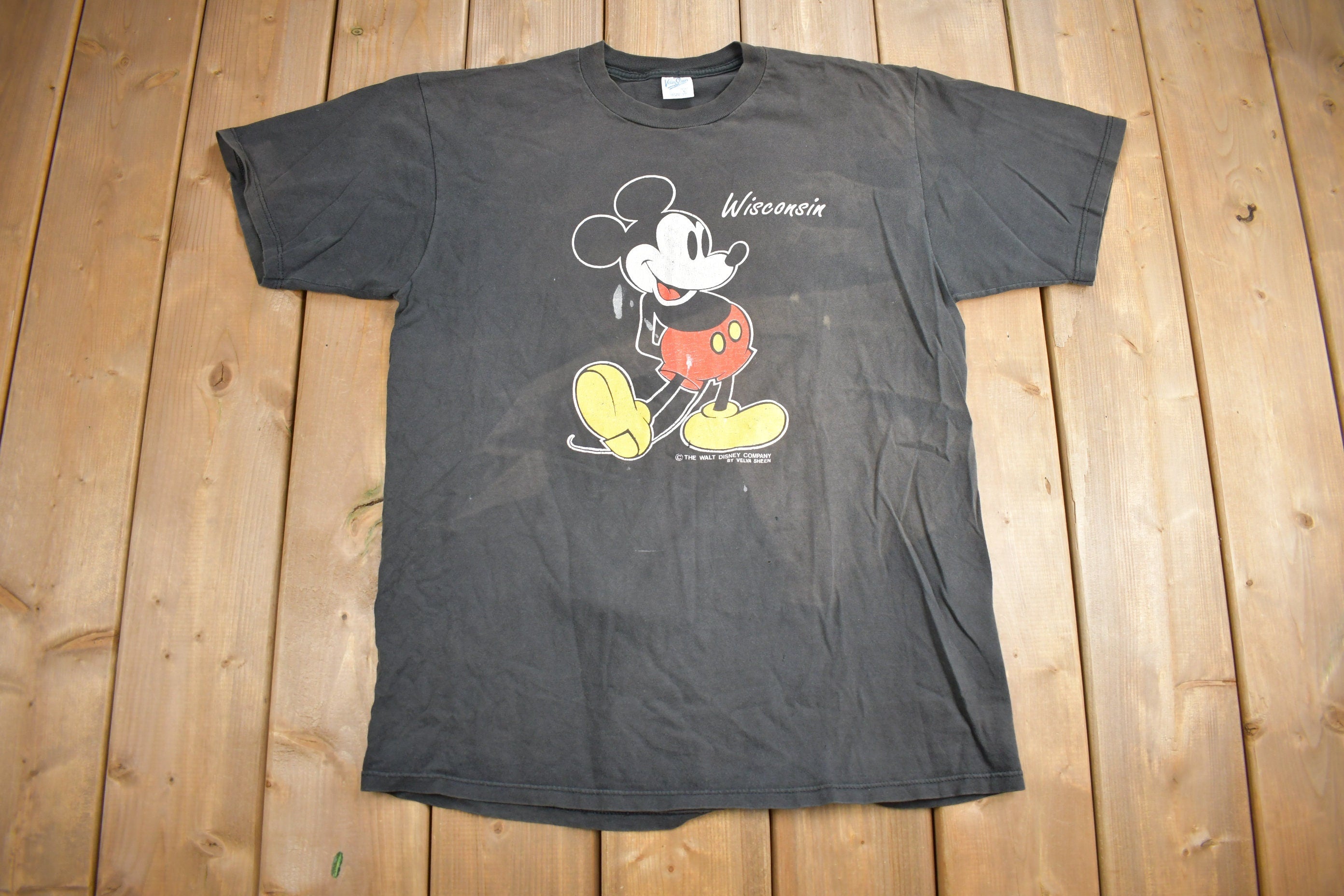 Vintage 1990s Mickey Mouse Wisconsin Souvenir T Shirt